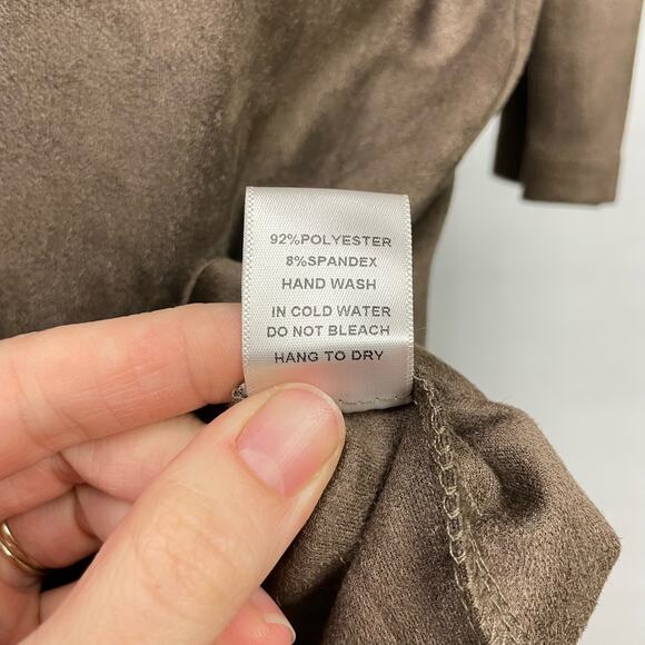 Joh | NWT Aurora Brown Vegan Suede Long Sleeve Round Neck Dress with Pockets - Picture 10 of 10